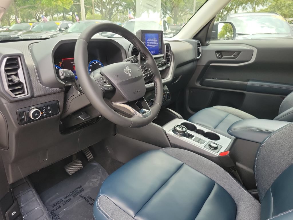 Used 2024 Ford Bronco Sport Outer Banks AWD/4WD image 11