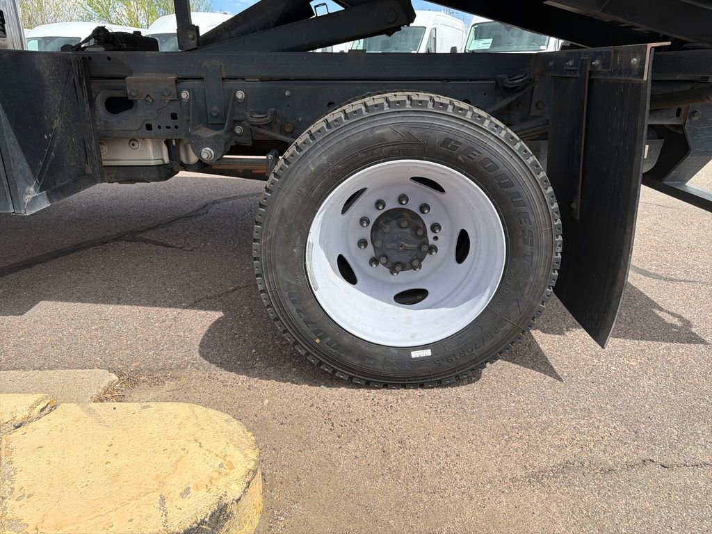 Used 2023 Ford F550 4x4 Regular Cab Super Duty image 26