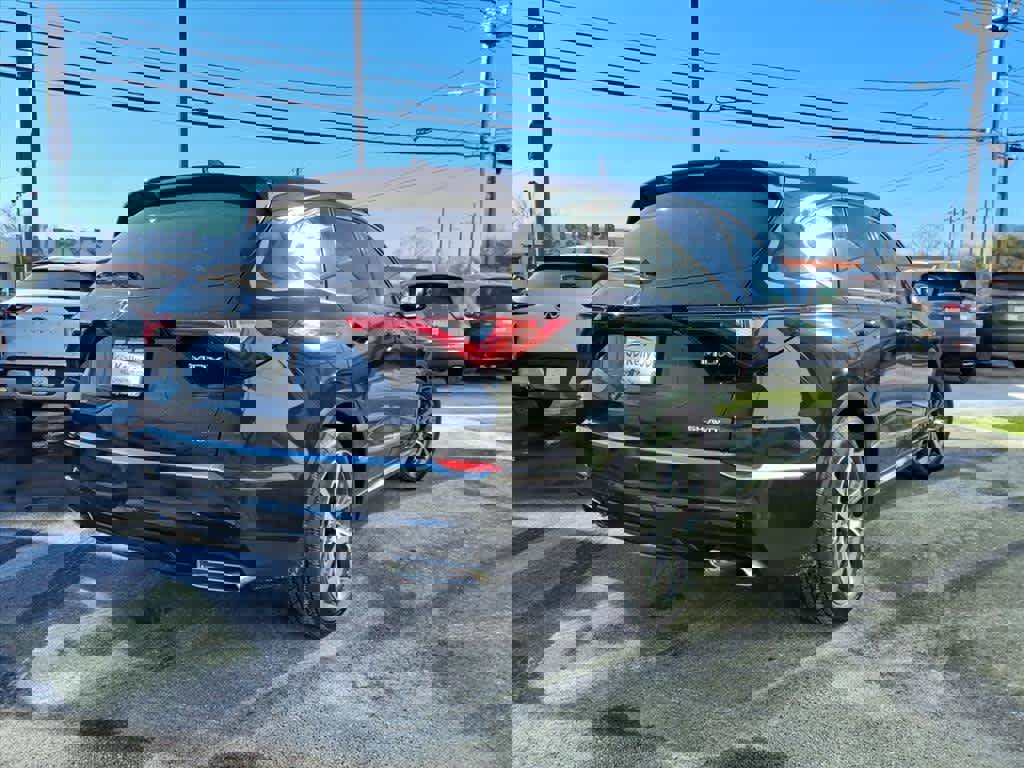 Used 2022 Acura MDX SH-AWD w/ Technology Package image 5