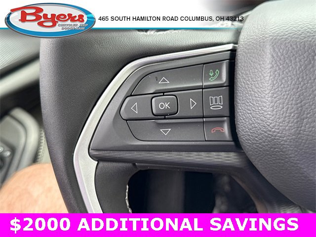 New 2025 Jeep Grand Cherokee Altitude image 18