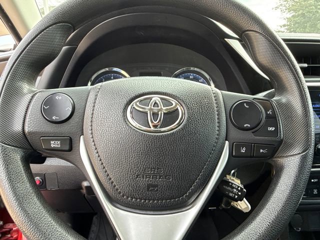 Used 2019 Toyota Corolla LE image 29