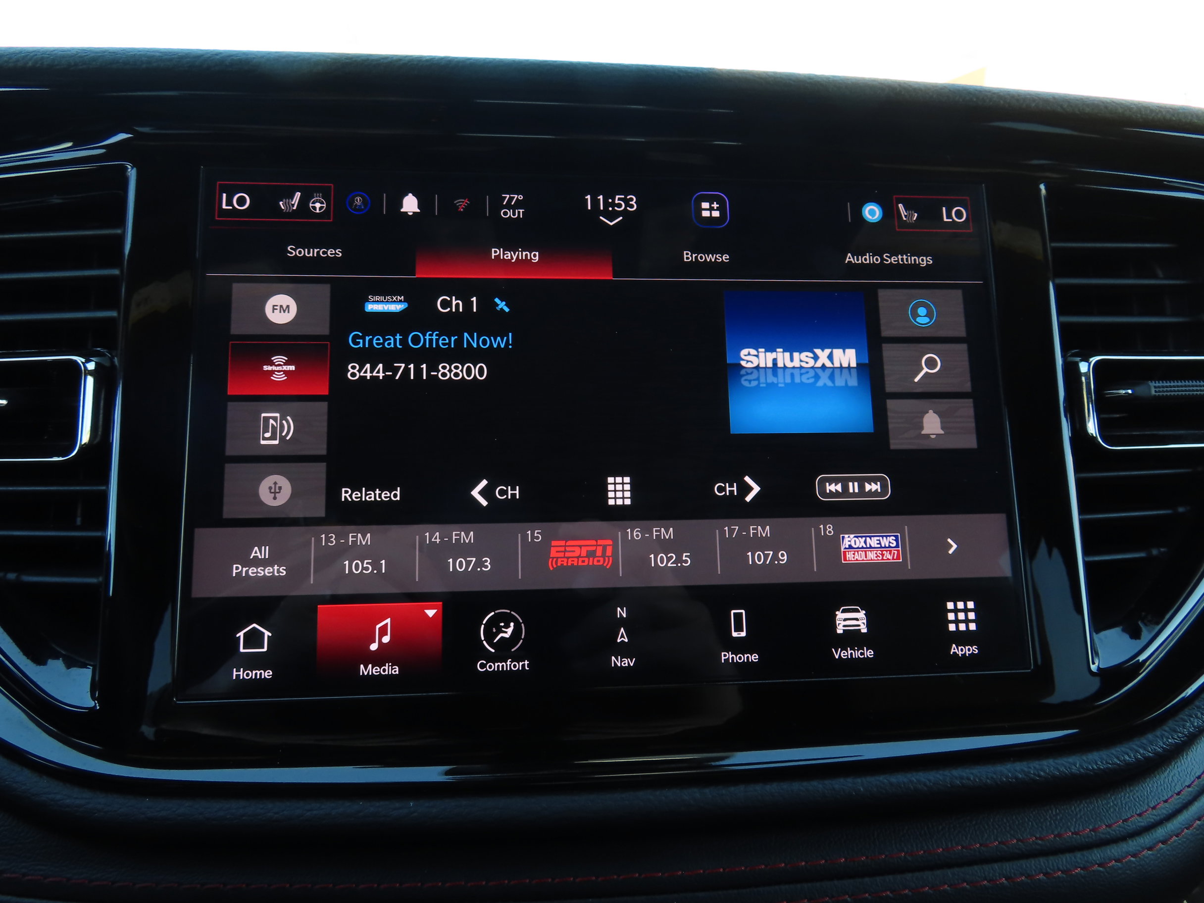 Used 2025 Dodge Durango GT image 34