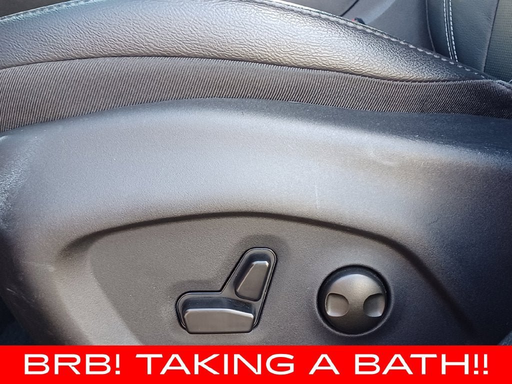 Used 2025 Jeep Compass Limited w/ Elite Group AWD/4WD image 6