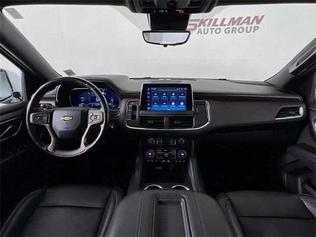 Used 2023 Chevrolet Suburban High Country w/ Advanced Technology Package image 24