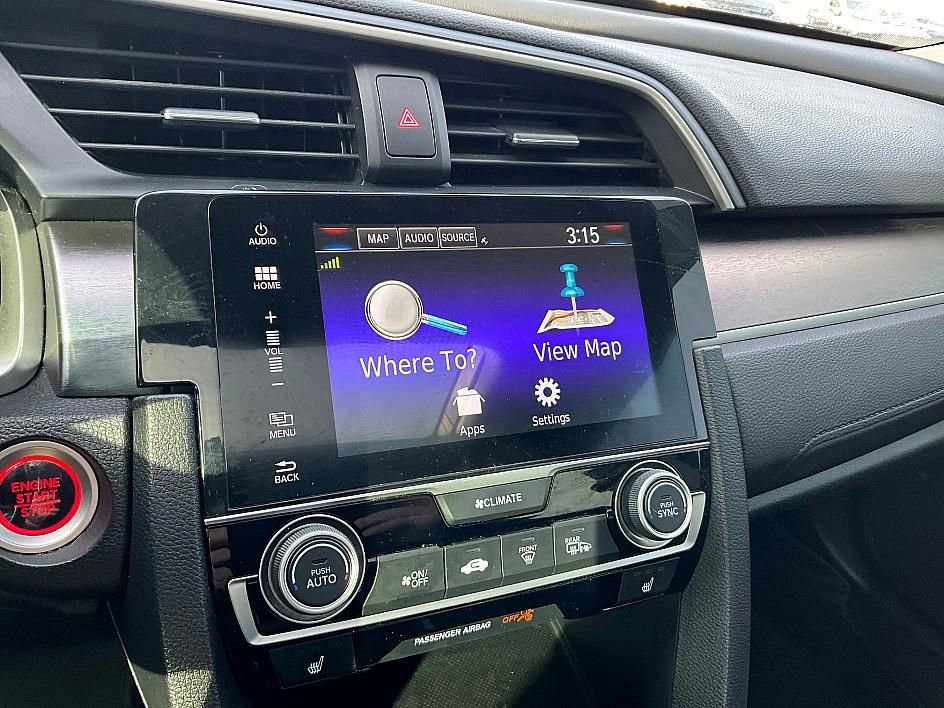 Used 2017 Honda Civic Touring image 19