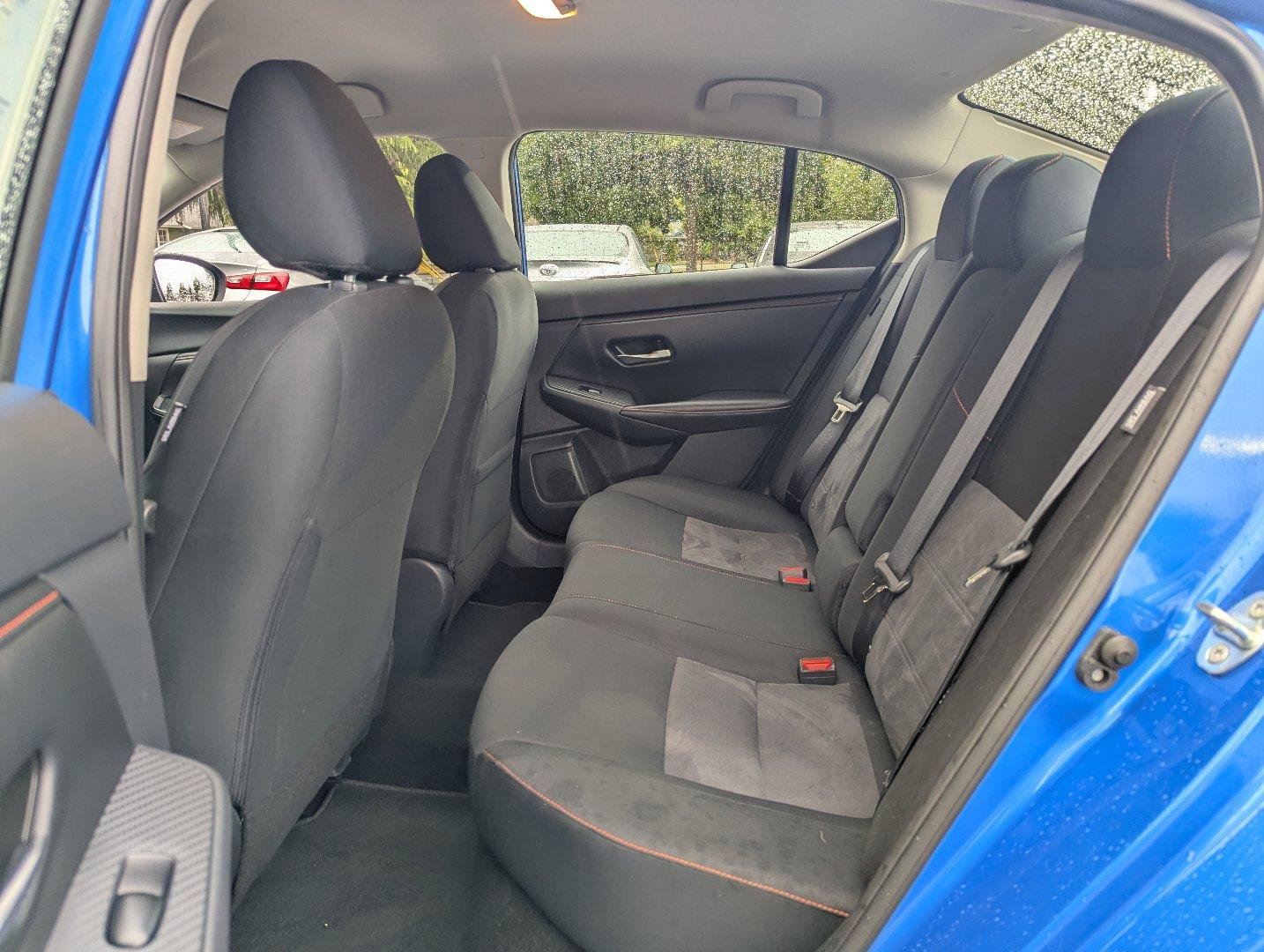 Used 2025 Nissan Sentra SR FWD image 27