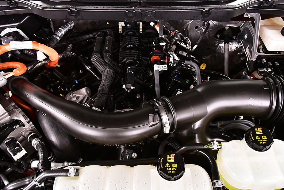 Used 2024 Ford F150 XLT w/ Equipment Group 302A MID image 38