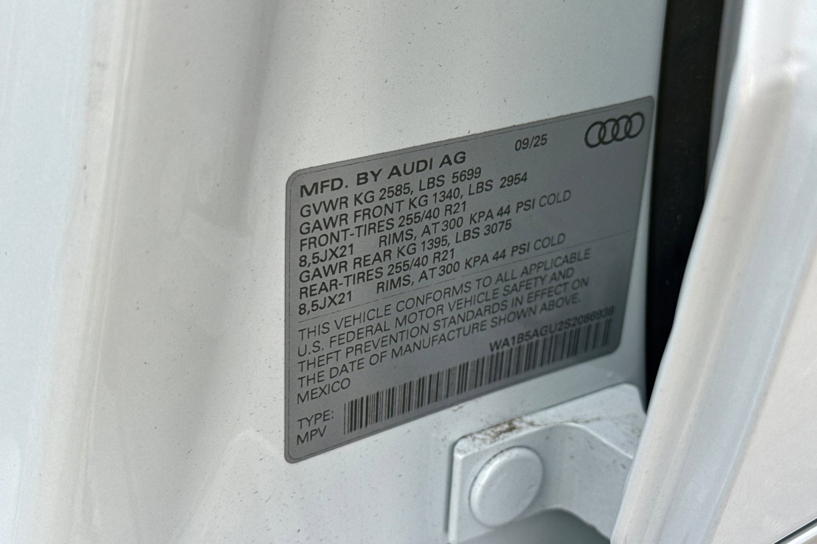 New 2025 Audi SQ5 Premium Plus image 24