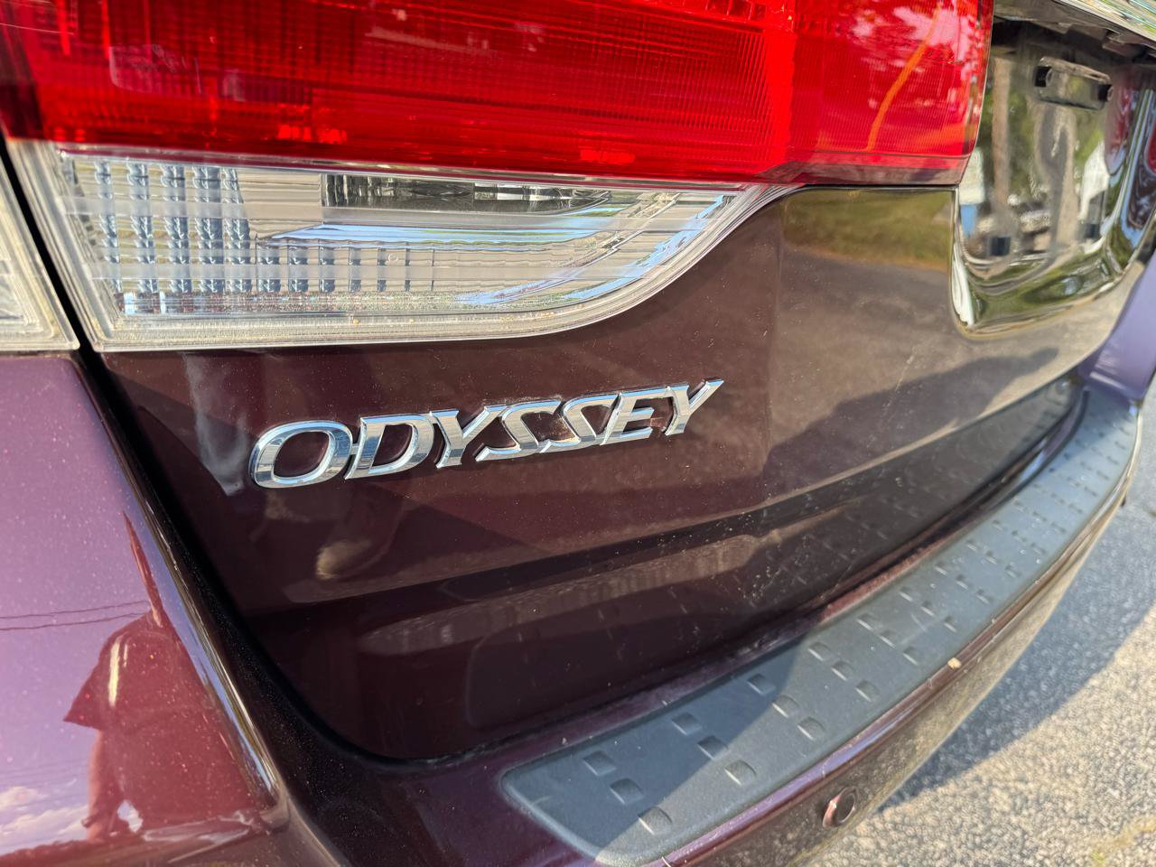 Used 2010 Honda Odyssey Touring image 7