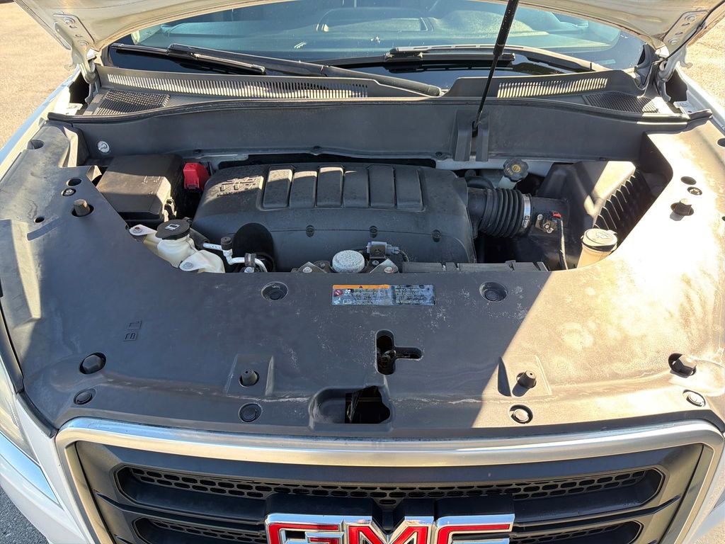Used 2014 GMC Acadia SLE image 25