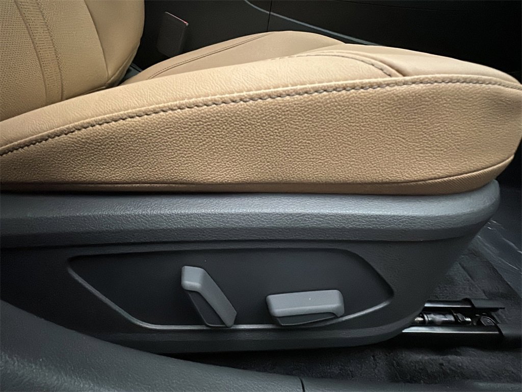 New 2026 Hyundai Sonata Limited image 17