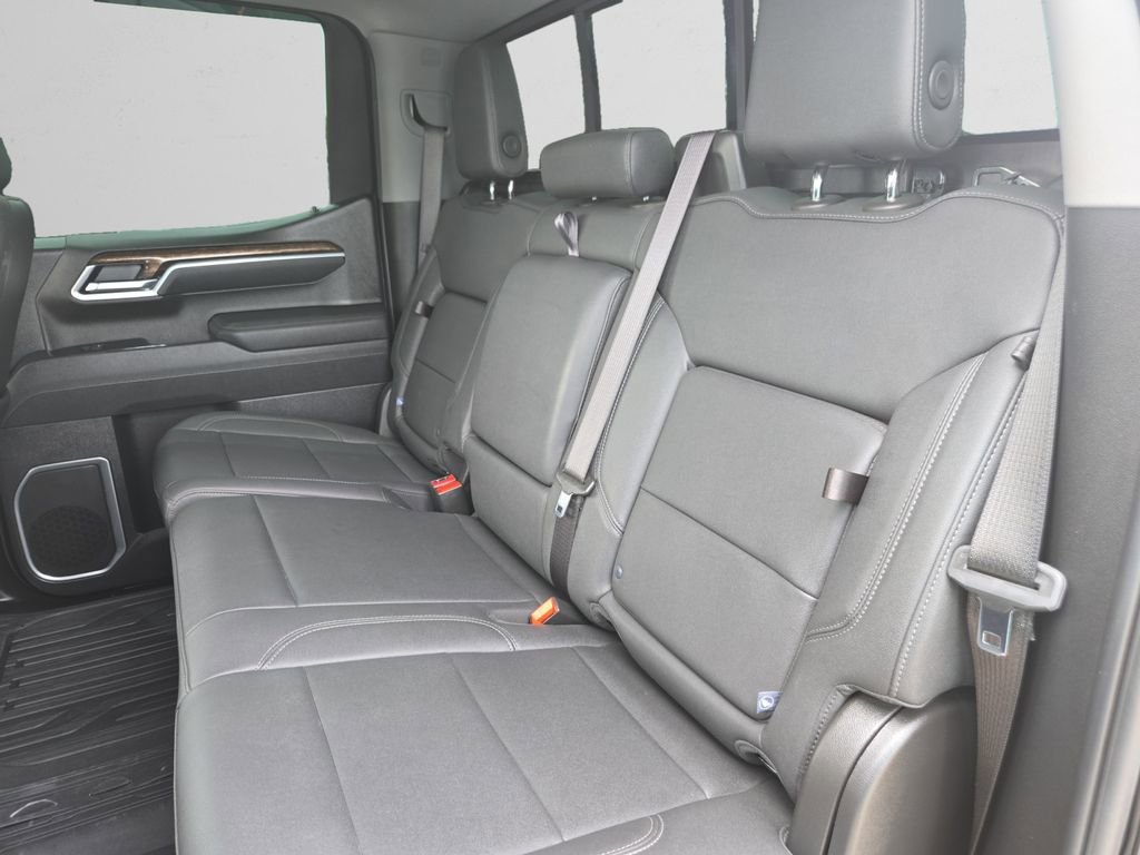 Used 2025 GMC Sierra 1500 Elevation w/ Elevation Premium Package AWD/4WD image 14