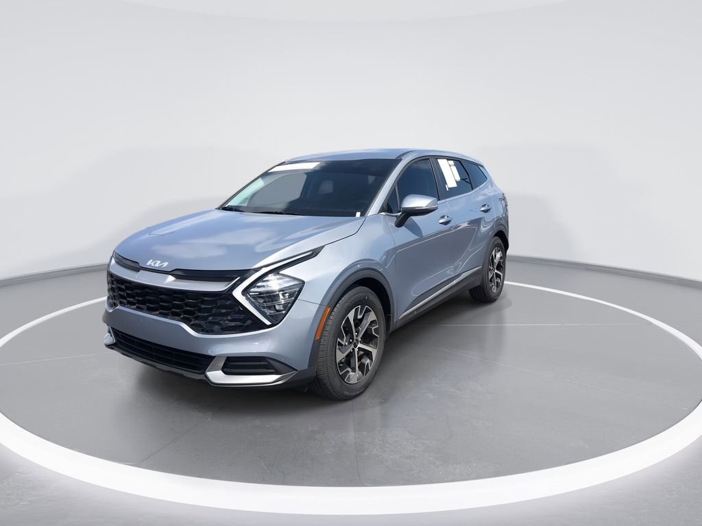 Certified 2024 Kia Sportage EX image 4