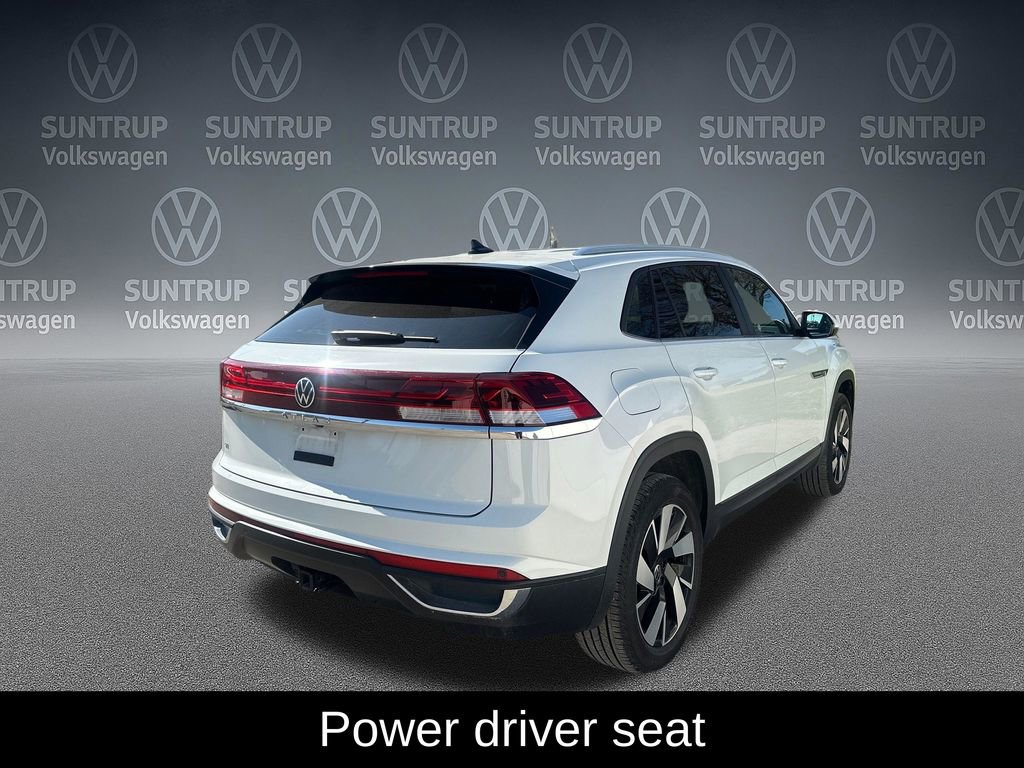 Used 2025 Volkswagen Atlas Cross Sport SE FWD image 6
