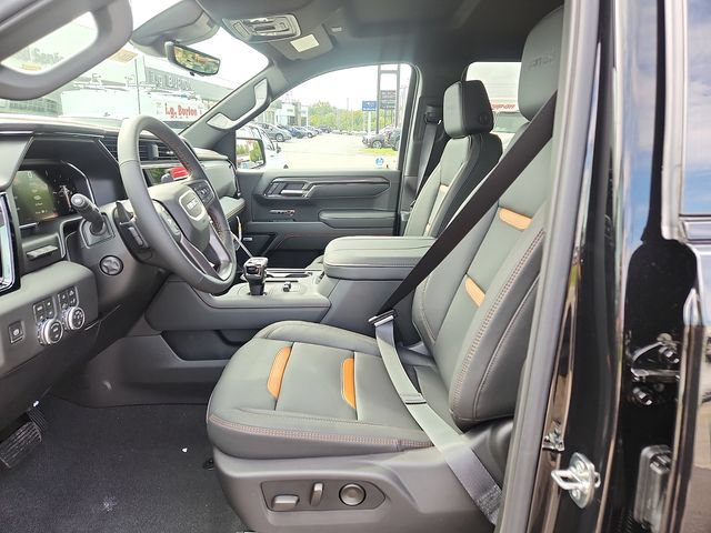 New 2026 GMC Sierra 1500 AT4 w/ Technology Package AWD/4WD image 9