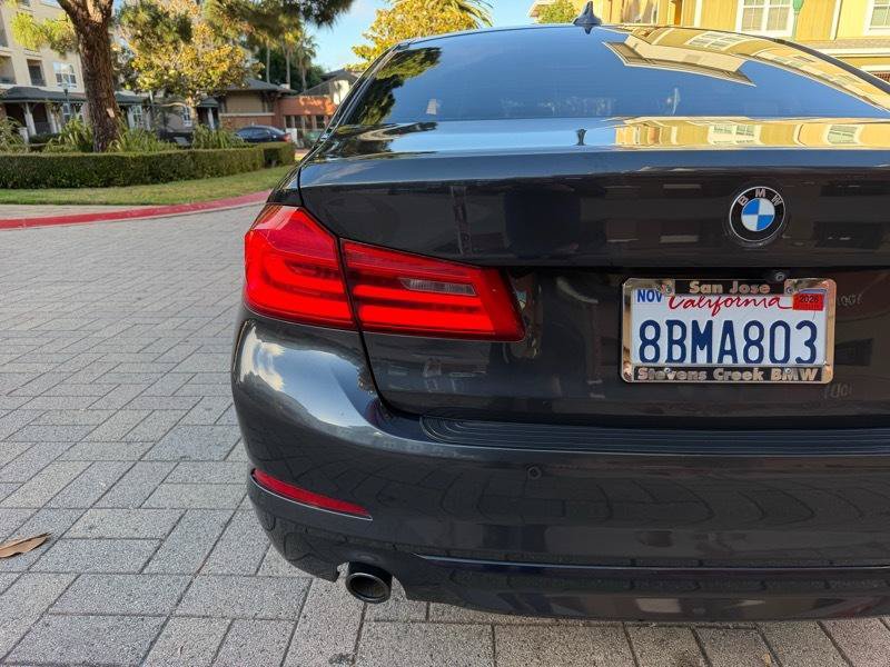 Used 2017 BMW 530i RWD image 16