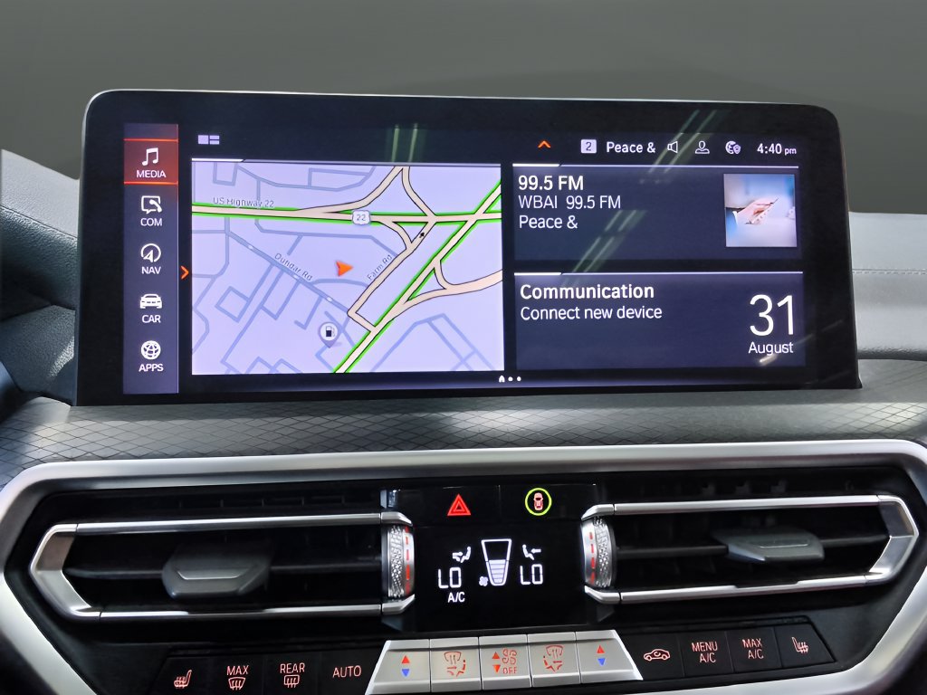 Used 2024 BMW X4 M40i AWD/4WD image 21