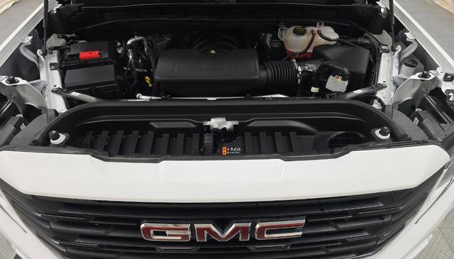 Used 2025 GMC Sierra 1500 Pro w/ Graphite Edition AWD/4WD image 18