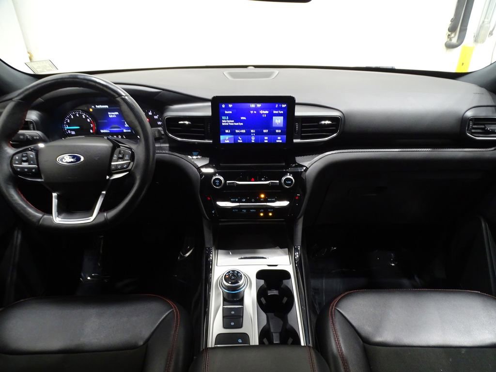 Used 2022 Ford Explorer ST-Line w/ Class IV Trailer Tow Package image 29