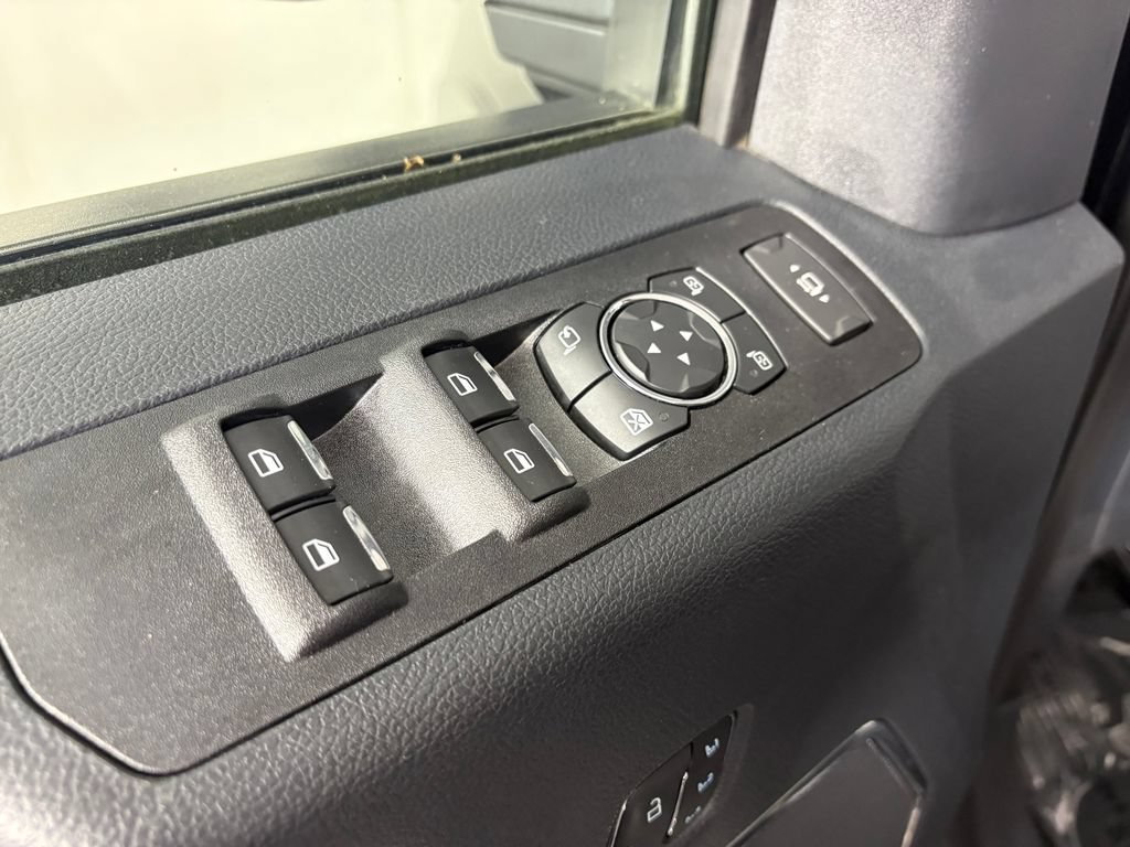 Certified 2022 Ford F250 Lariat w/ Tremor Off-Road Package AWD/4WD image 12