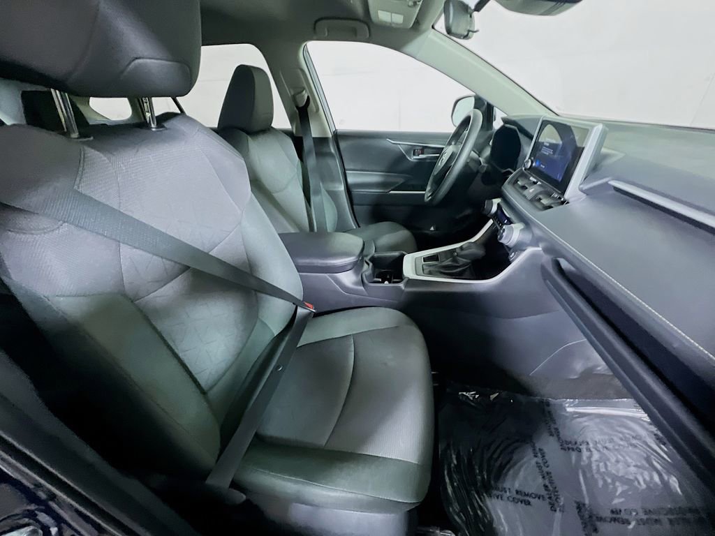 Certified 2025 Toyota RAV4 XLE image 24