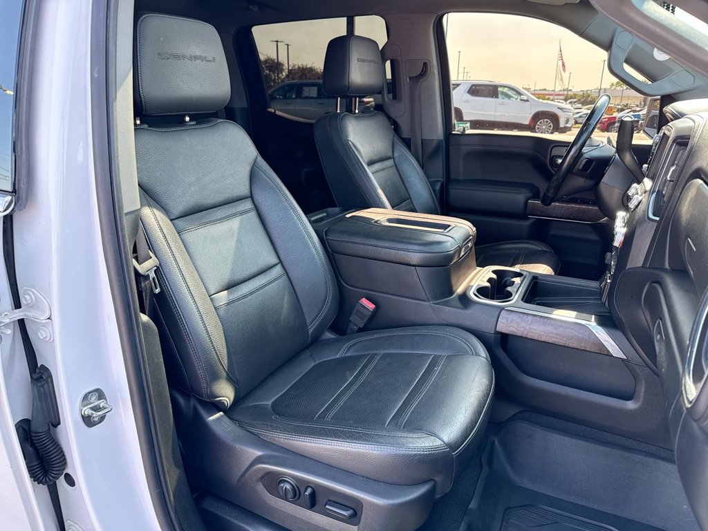 Used 2020 GMC Sierra 1500 Denali w/ Denali Ultimate Package AWD/4WD image 25