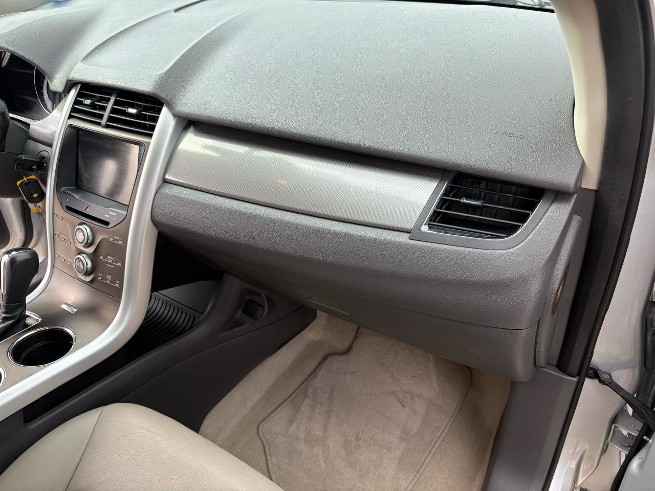 Used 2012 Ford Edge SEL image 35