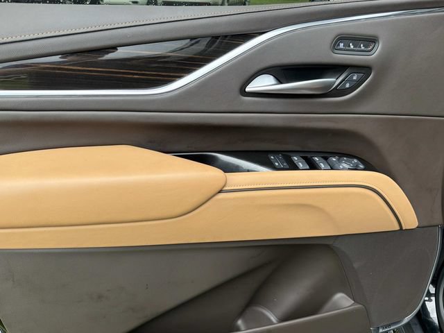Used 2024 Cadillac Escalade Sport w/ Touring Package AWD/4WD image 19
