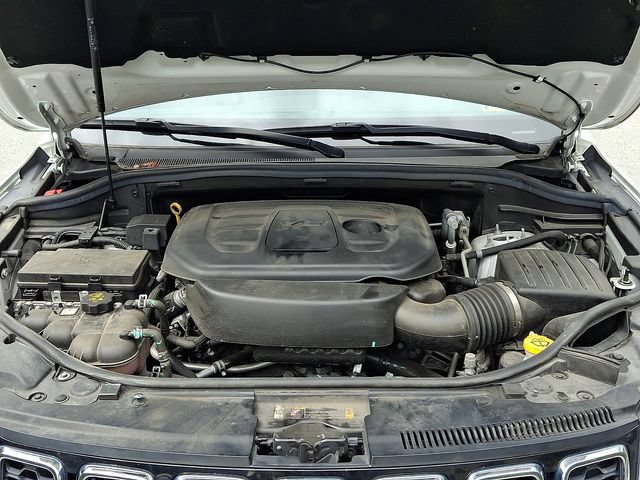 Used 2021 Jeep Grand Cherokee Limited AWD/4WD image 31