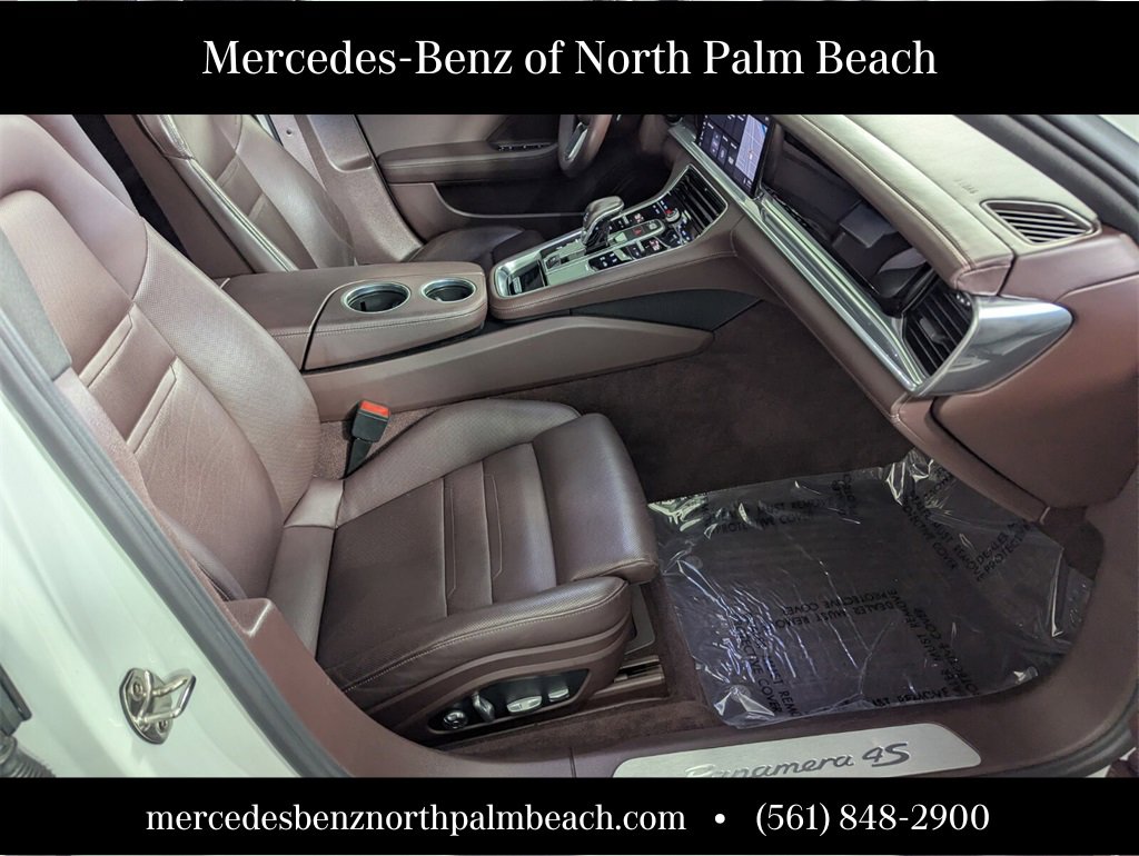 Used 2018 Porsche Panamera 4S image 33