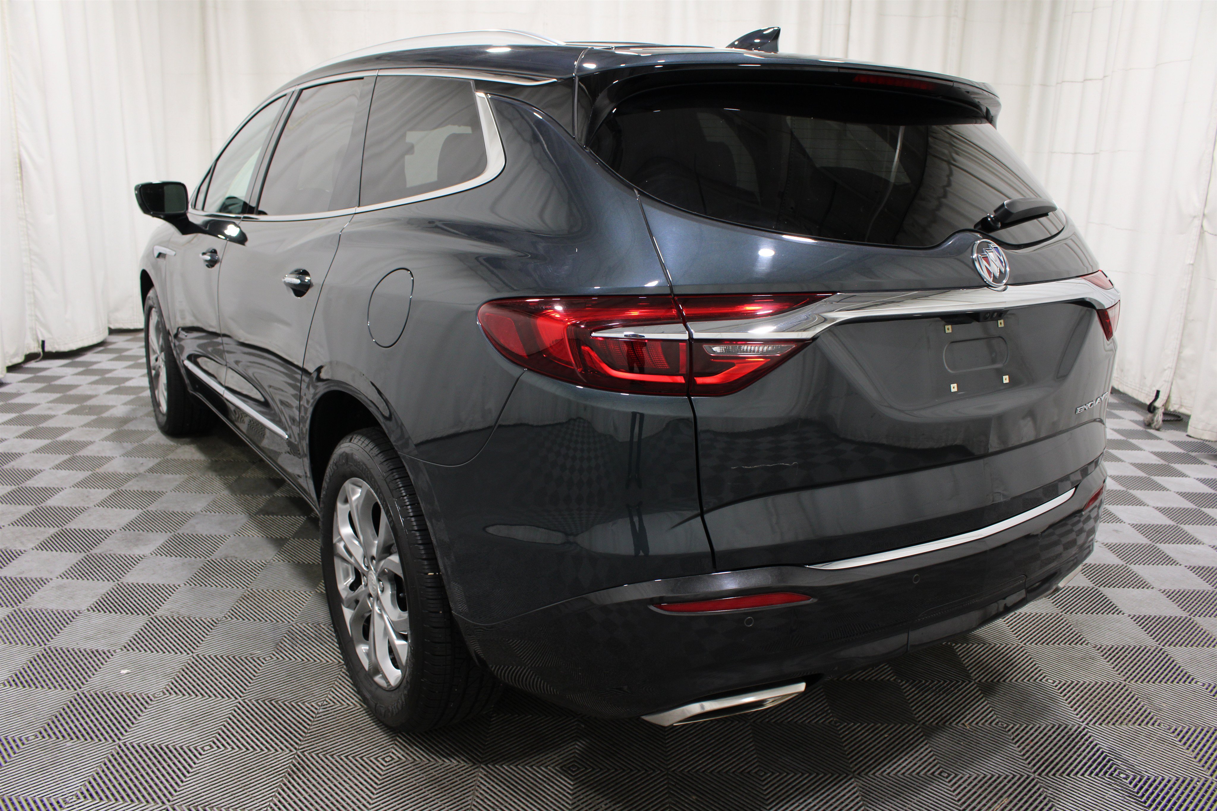 Used 2019 Buick Enclave Avenir w/ Avenir Technology Package FWD image 36