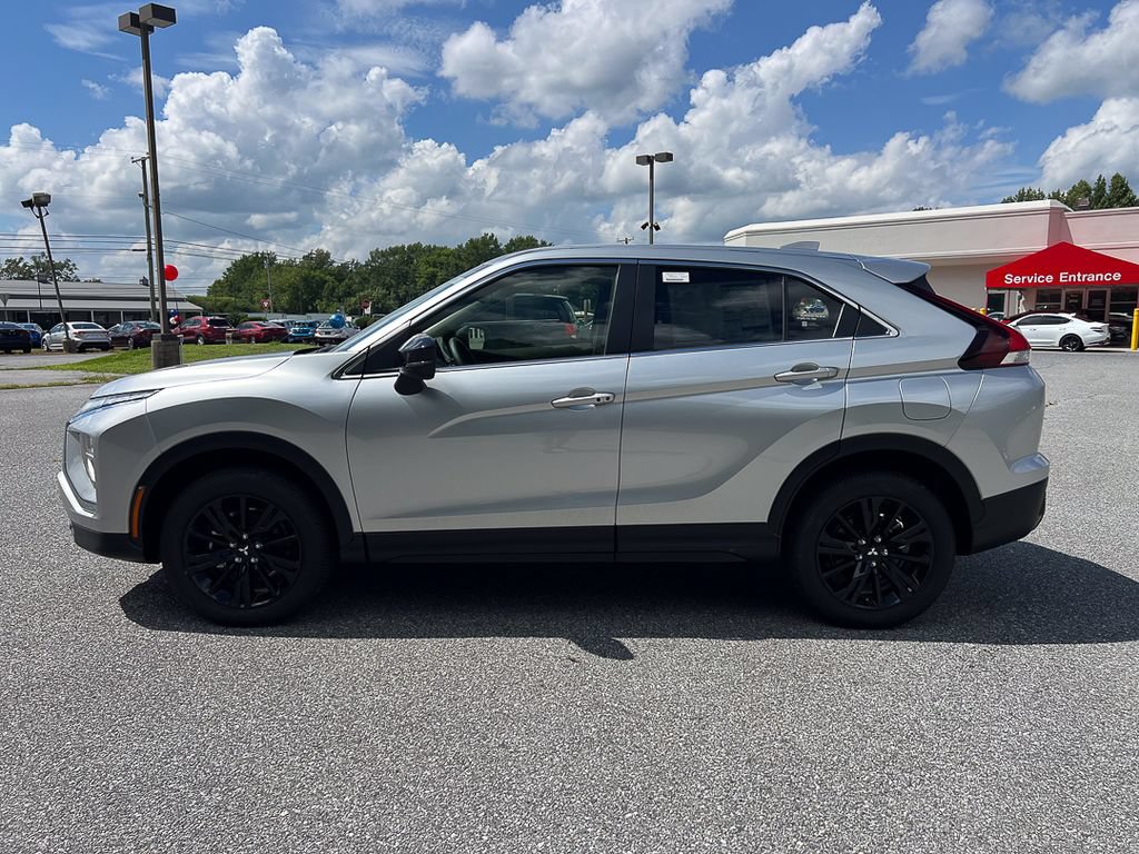 New 2026 Mitsubishi Eclipse Cross LE AWD/4WD image 2