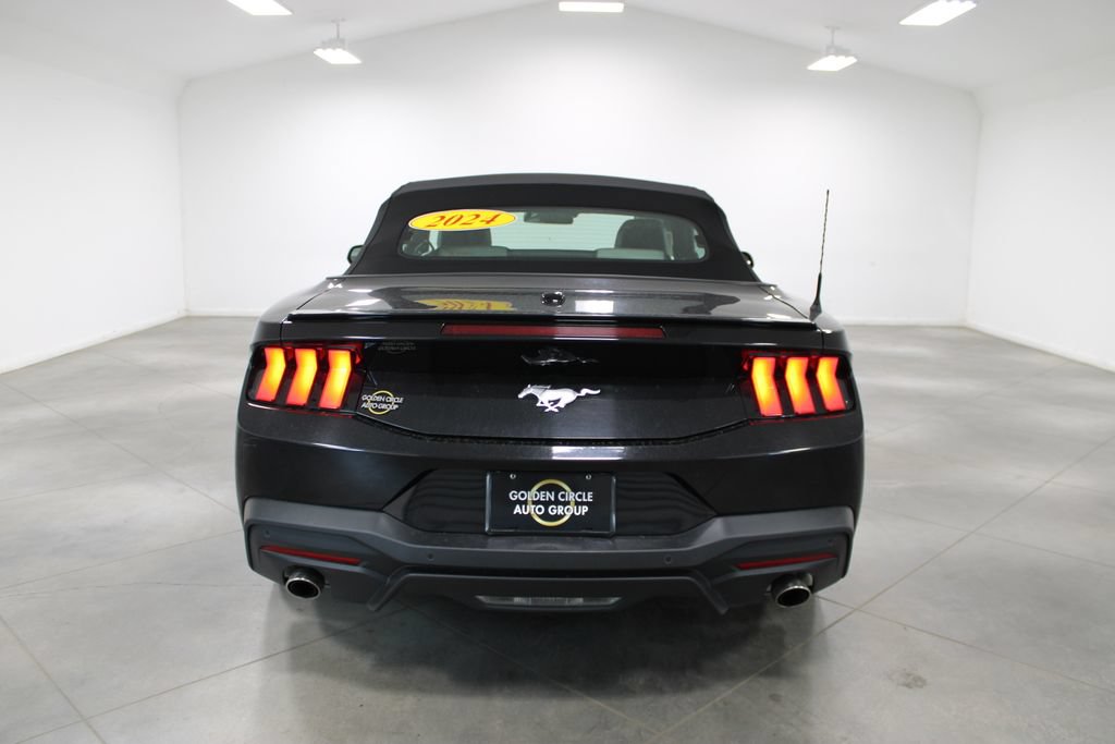 Used 2024 Ford Mustang Premium RWD image 8