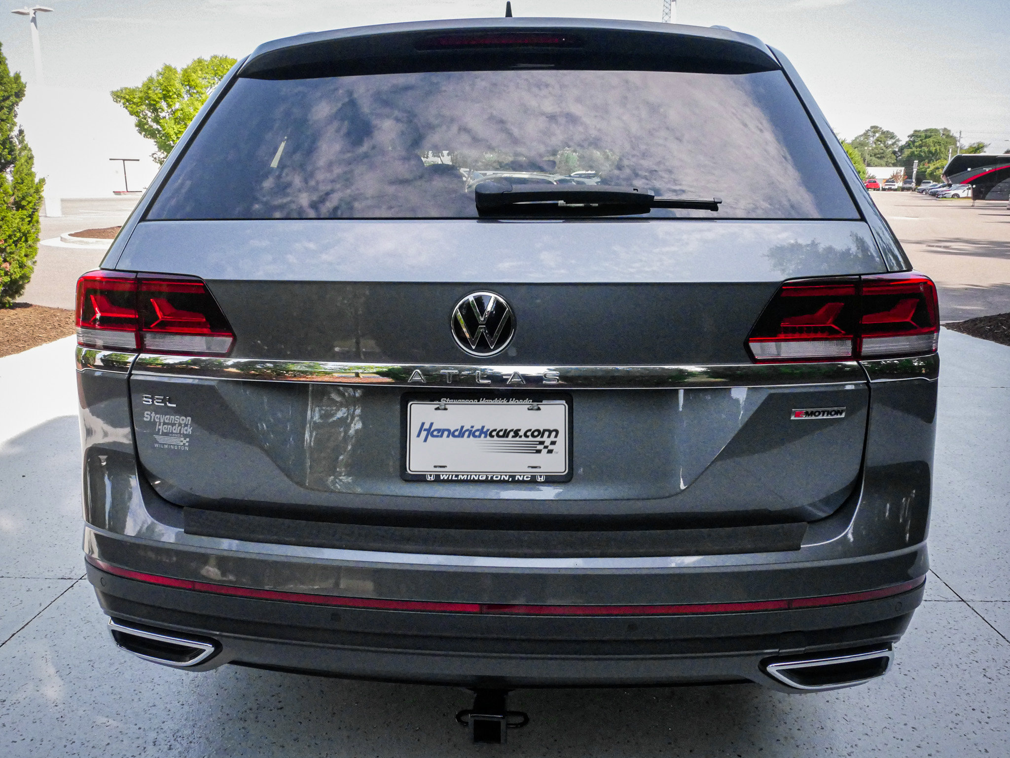 Used 2022 Volkswagen Atlas SEL AWD/4WD image 9