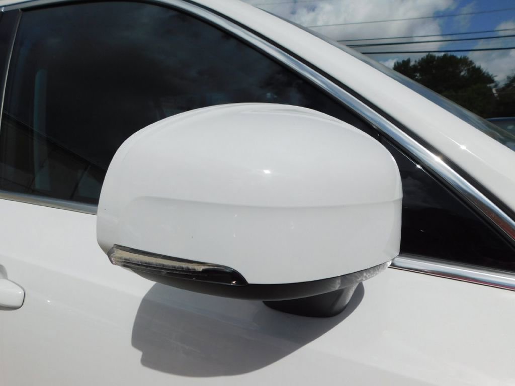 Used 2020 Volvo XC90 T5 Momentum w/ Protection Package Premier image 10