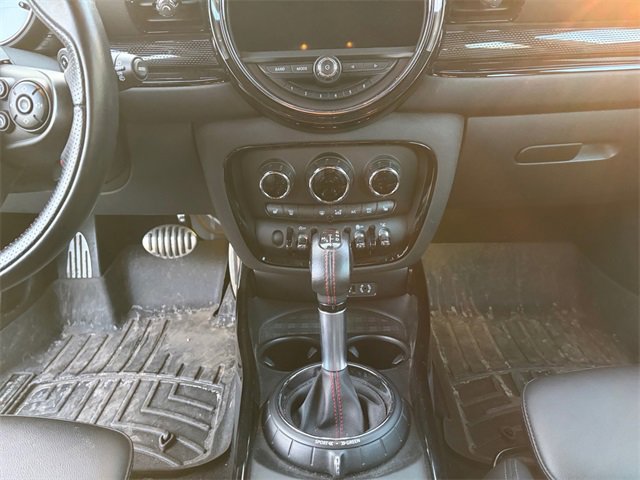 Used 2017 MINI Cooper Clubman S image 11