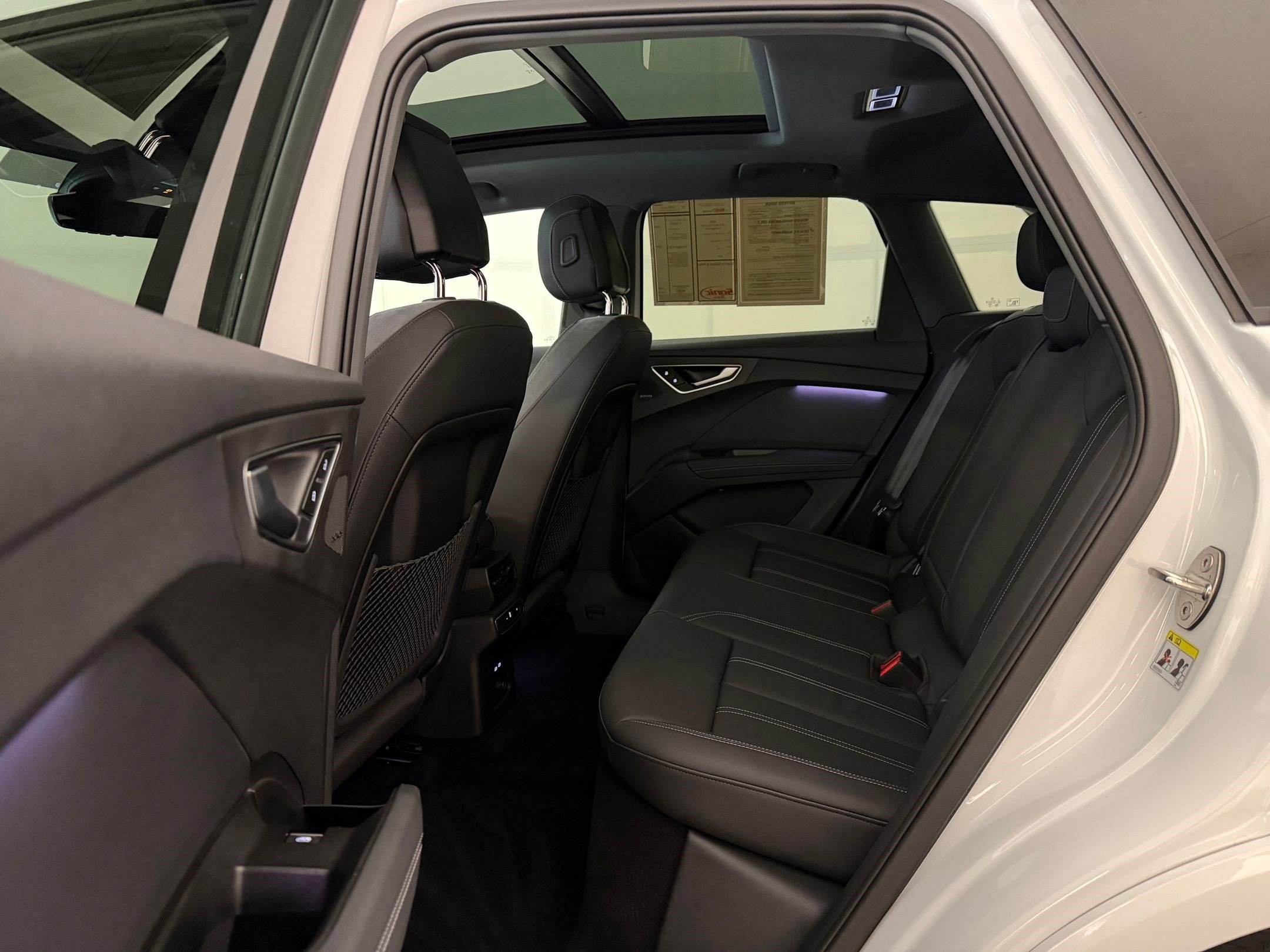 Used 2026 Audi Q4 e-tron Premium Plus w/ Premium Plus AWD/4WD image 15