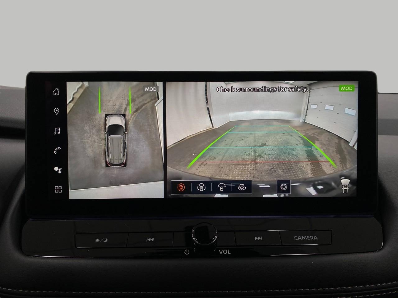 Used 2025 Nissan Rogue Platinum image 28