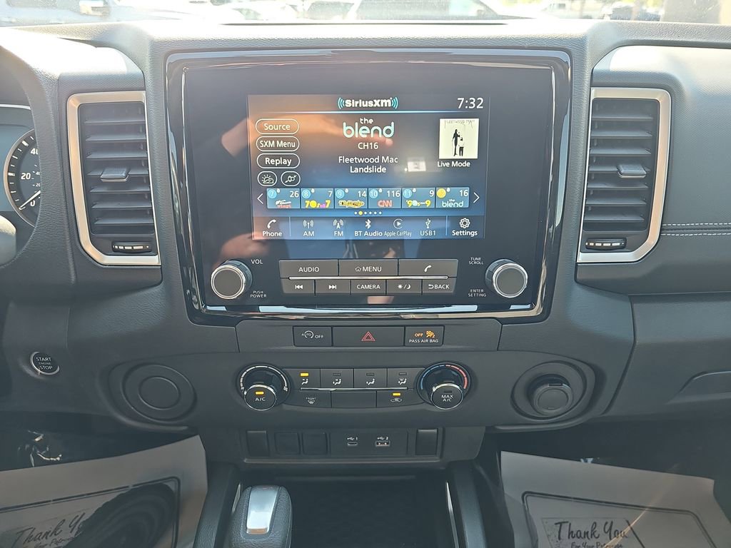 Used 2024 Nissan Frontier SV RWD image 23