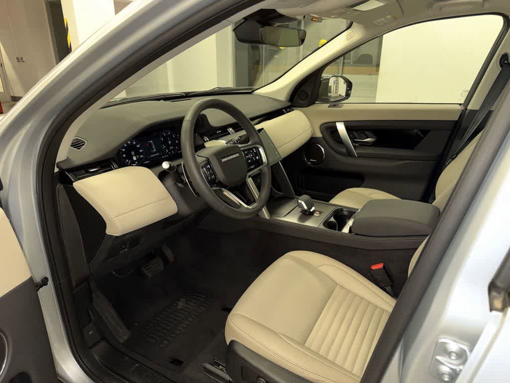 Used 2025 Land Rover Discovery Sport S AWD/4WD image 28