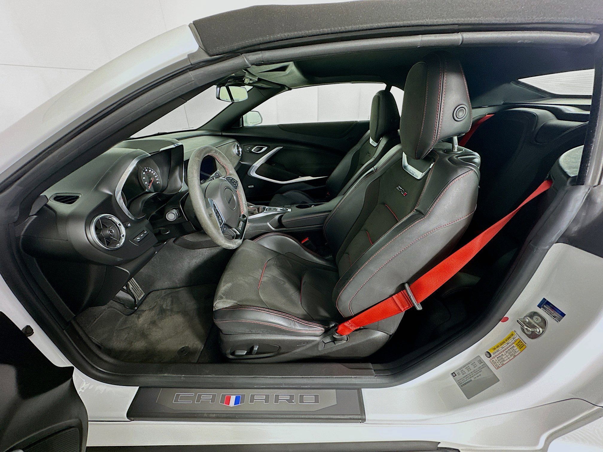 Used 2017 Chevrolet Camaro ZL1 image 13