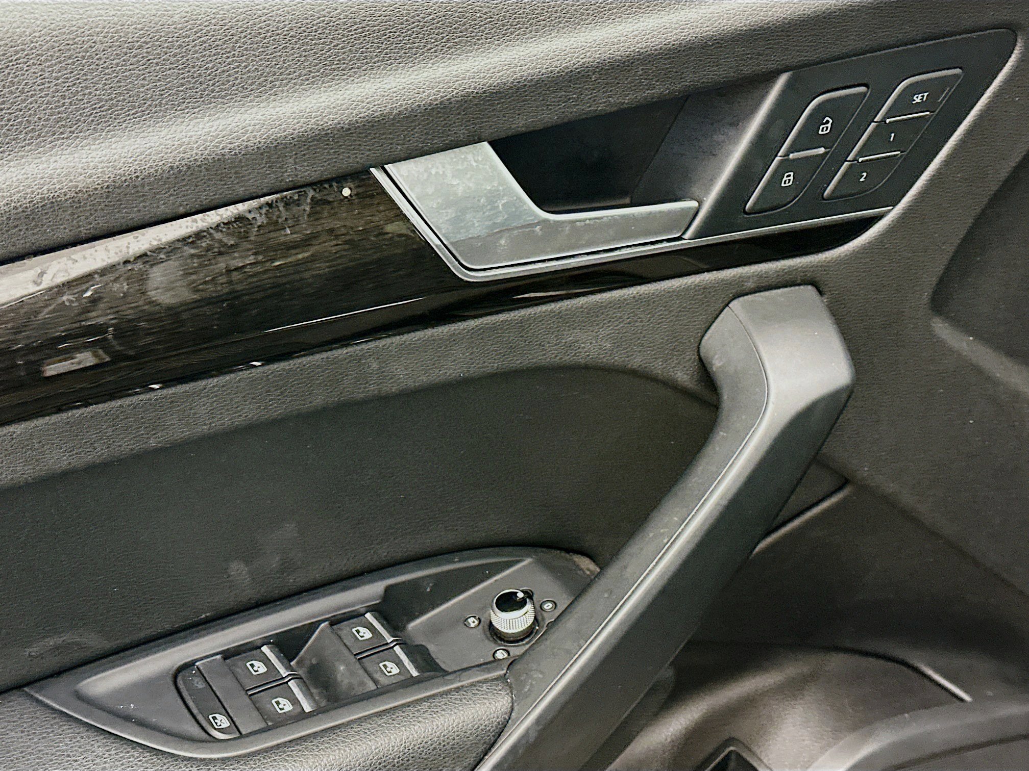 Used 2018 Audi Q5 2.0T Premium Plus w/ Premium Plus Package image 15