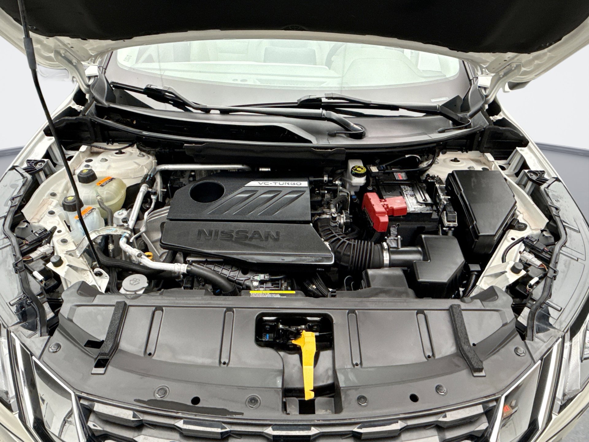 Used 2023 Nissan Rogue SV w/ SV Premium B Package image 27