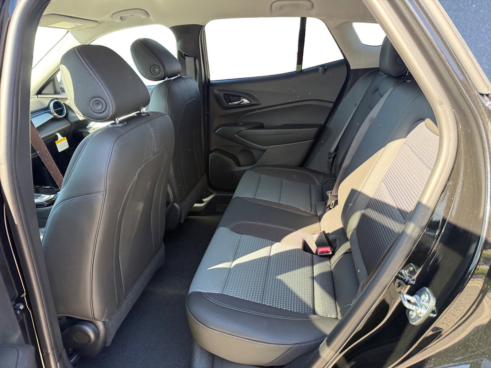 New 2026 Chevrolet Trax LT image 16