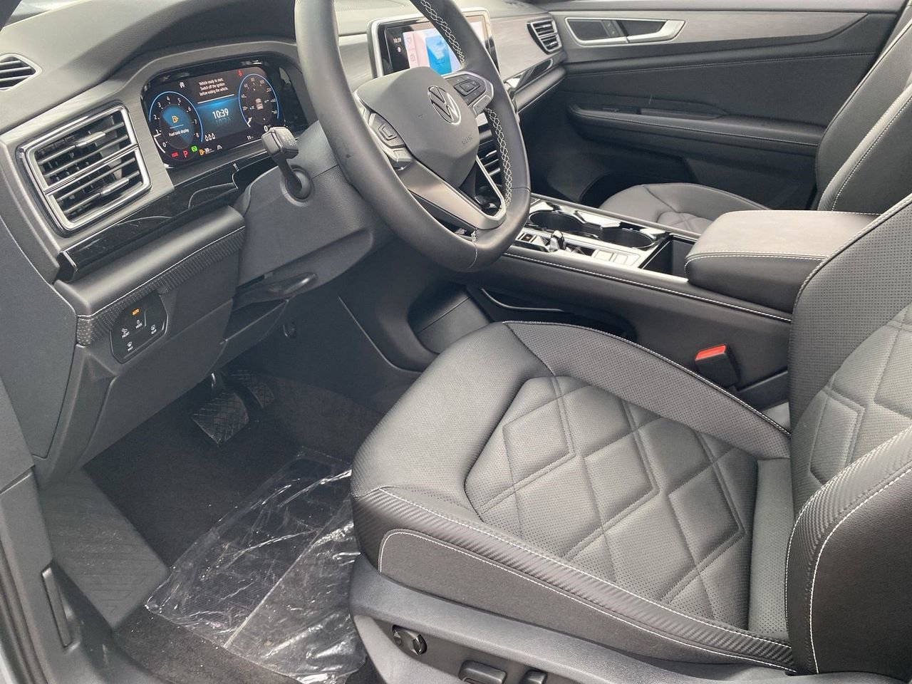 New 2026 Volkswagen Atlas Cross Sport SE image 14