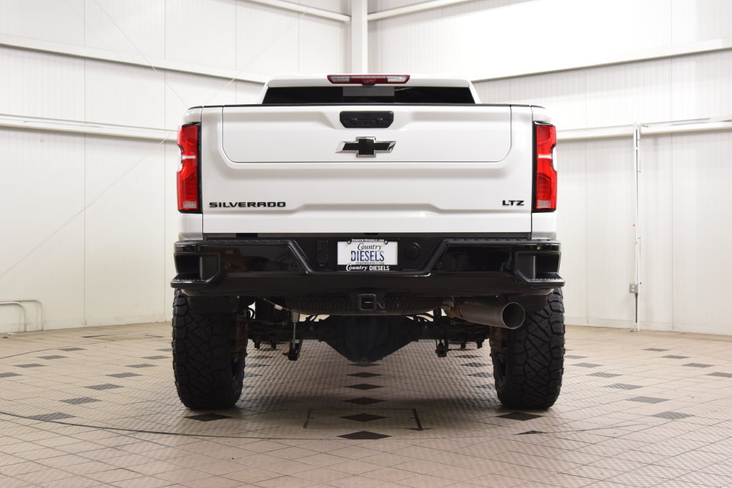 Used 2025 Chevrolet Silverado 2500 LTZ w/ Trail Boss Package AWD/4WD image 7