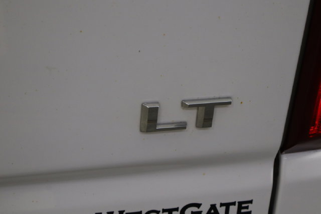 Used 2023 Chevrolet Silverado 1500 LT AWD/4WD image 39
