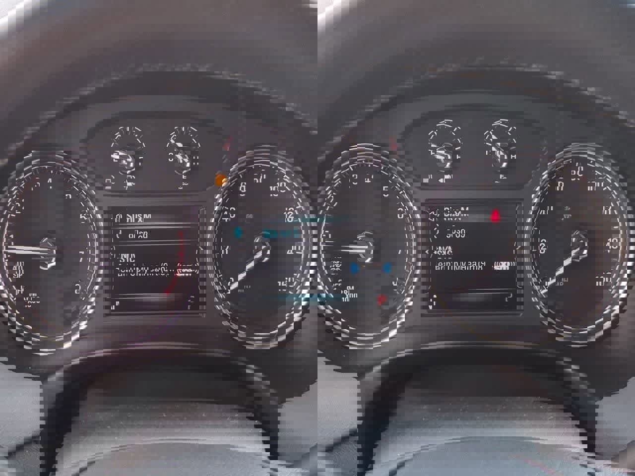 Used 2018 Buick Enclave Essence AWD/4WD image 33