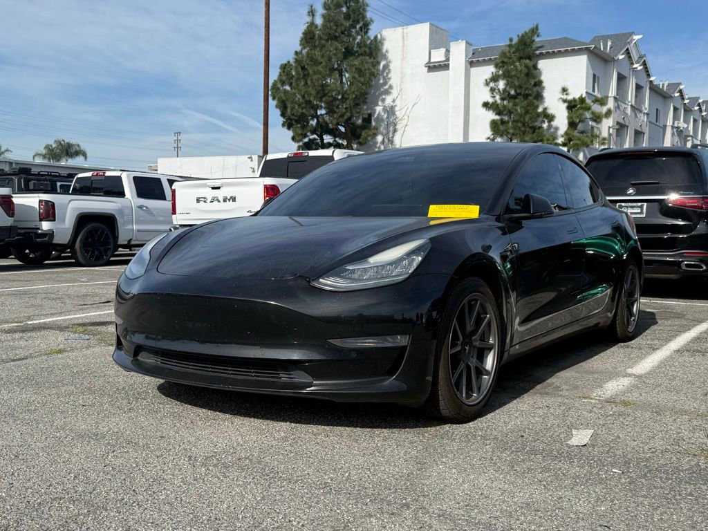 Used 2018 Tesla Model 3 Mid Range image 3