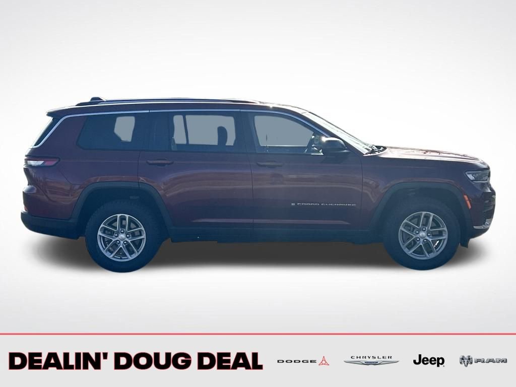 Used 2023 Jeep Grand Cherokee L Laredo image 8